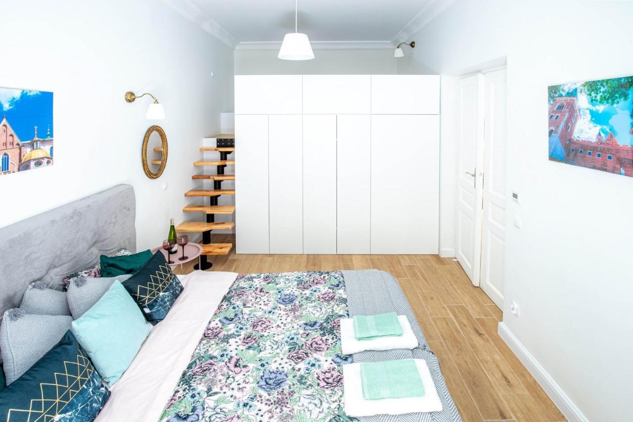 Apartament Ex Libris Krasków Eksteriør bilde